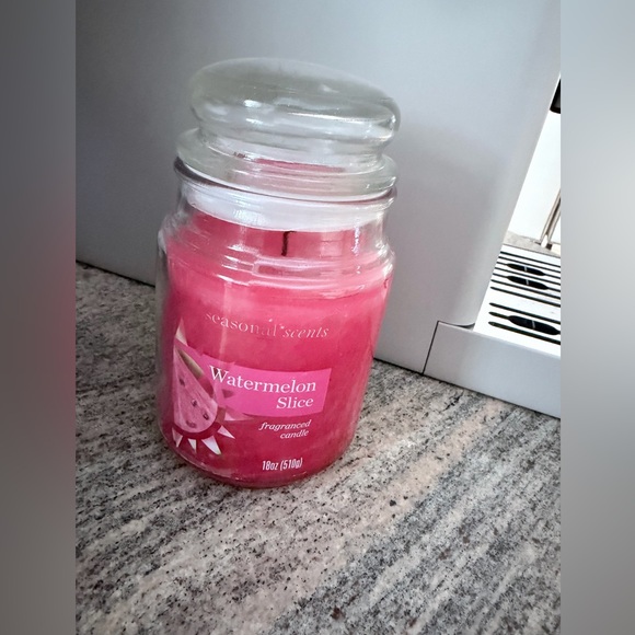 Candles and diffuser - Picture 8 of 11